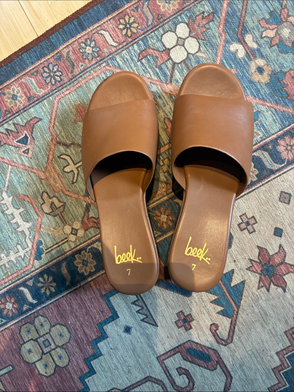 SEXY sweet feminine flirty Platform Beek Brown Leather Slide Mules 7 🐝